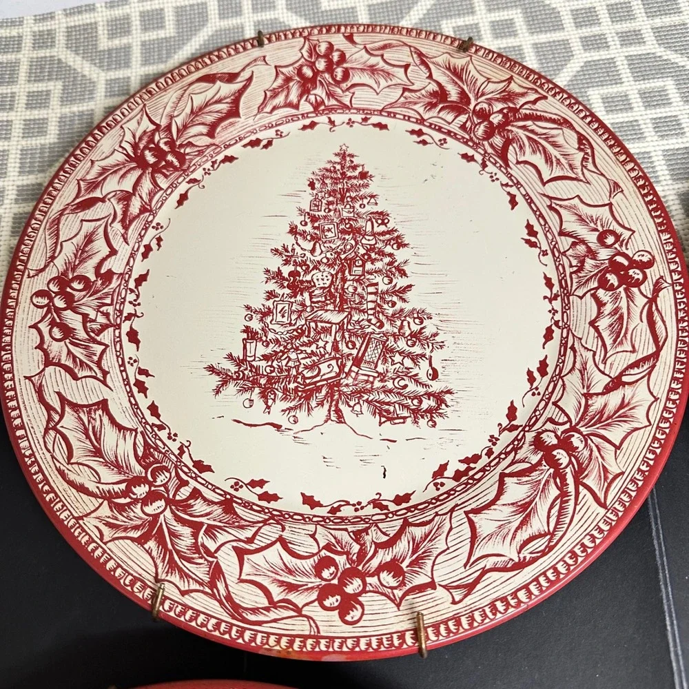 Restoration Hardware 2003 Vintage Holiday Christmas Tin Plates Decor 4 Piece Set